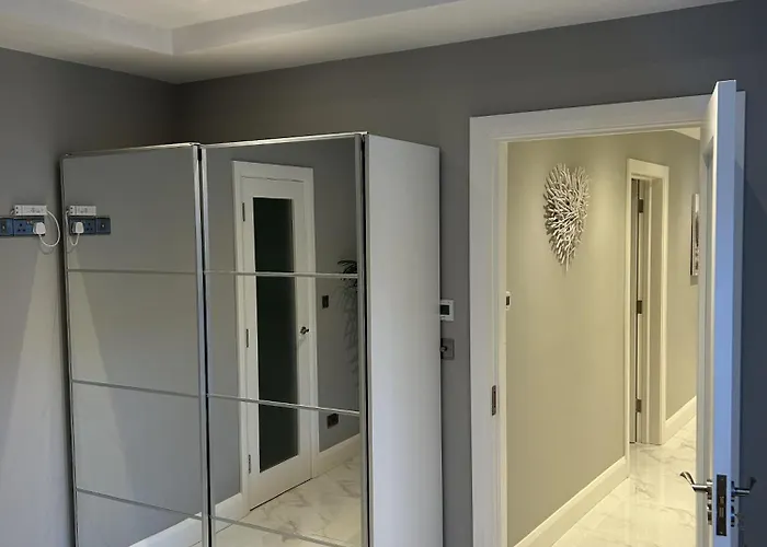 Croke Park 3-beds Sleeps 6 2 Min To Tram Stop דבלין